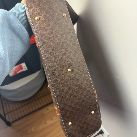 Celine coated canvas tote. - Picture 7 of 13